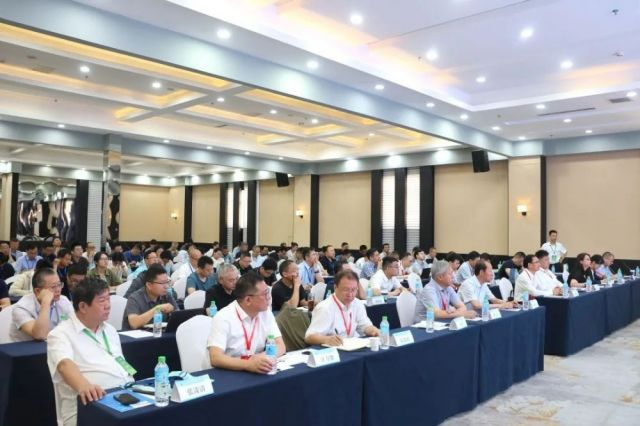 首页_中国化学纤维工业协会精对苯二甲酸分会